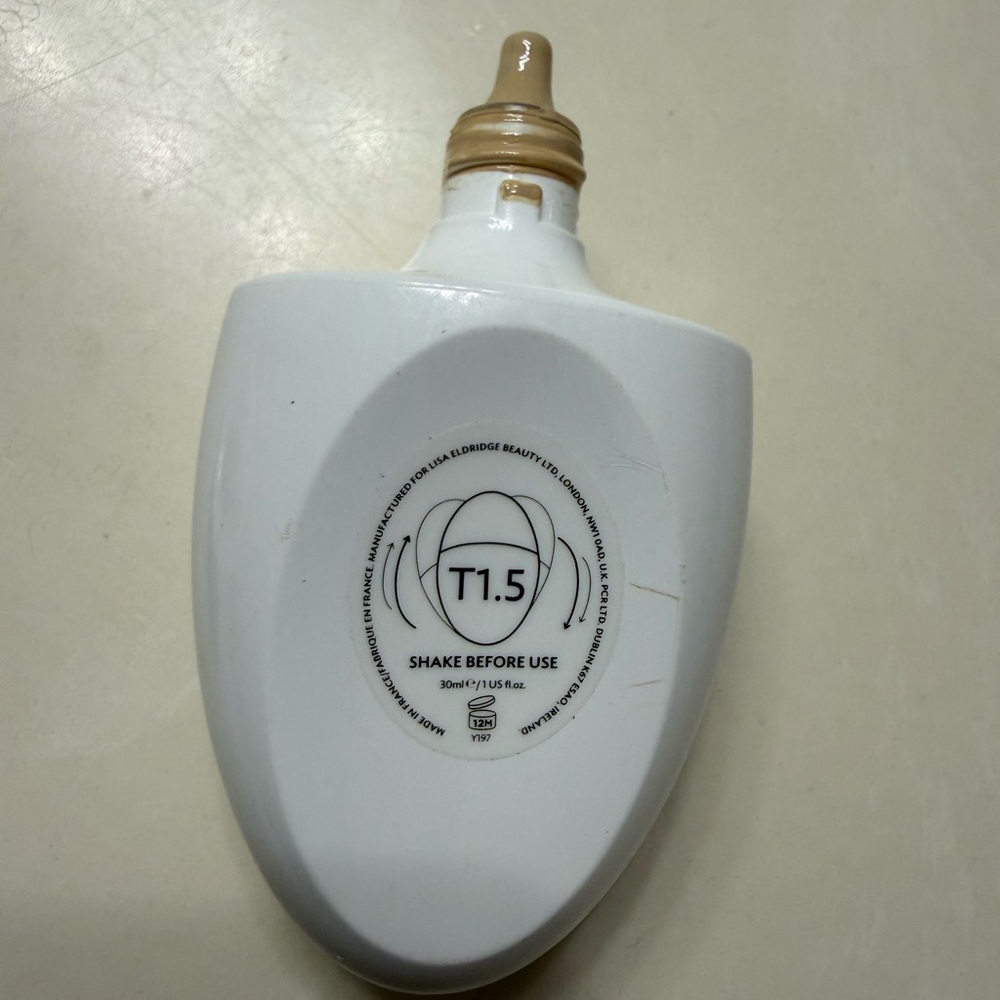 Lisa Eldridge Seamless Skin Enhancing Tint - White - Picture 3 of 3